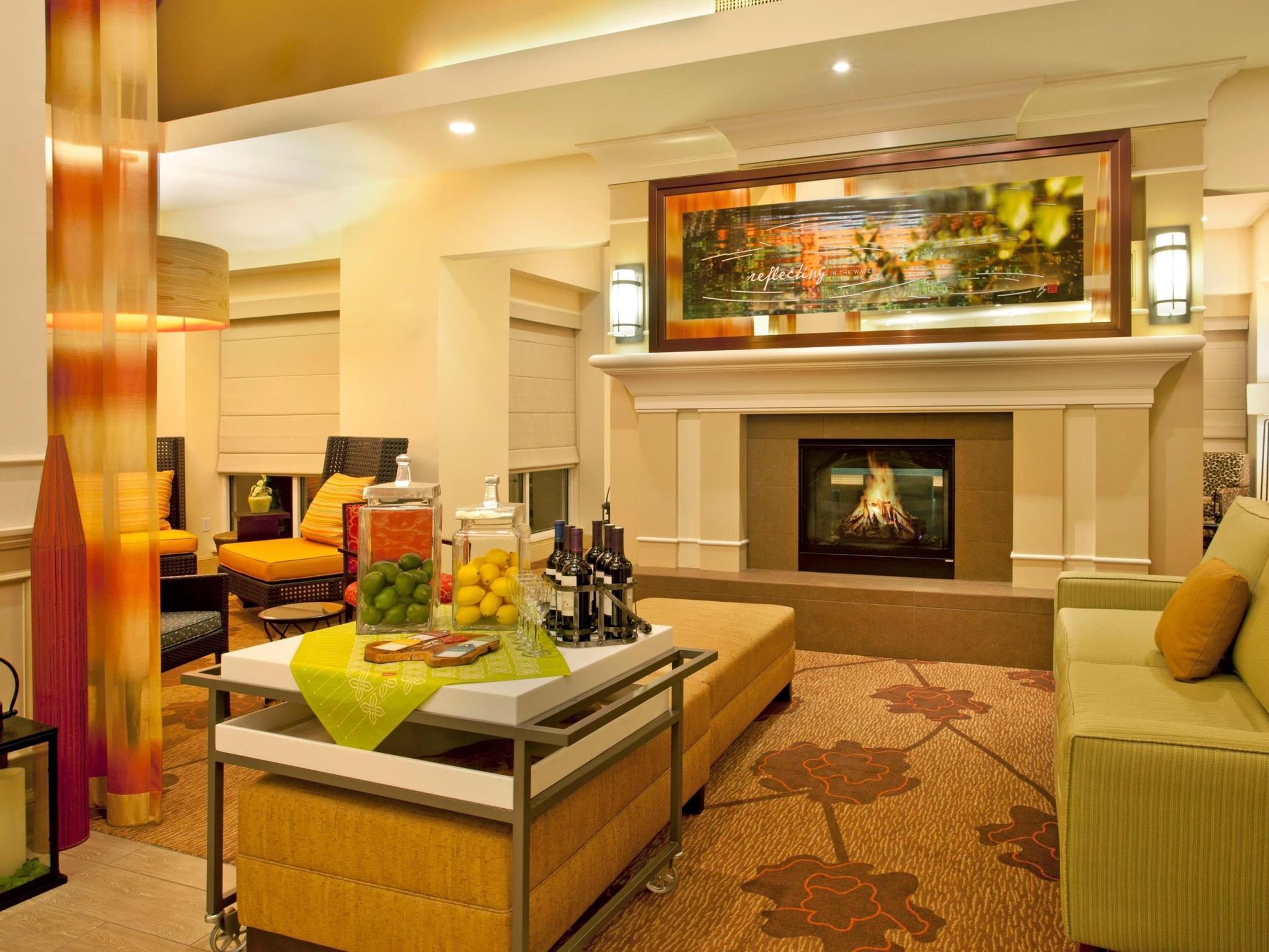 Hilton Garden Inn Fort Collins Eksteriør bilde